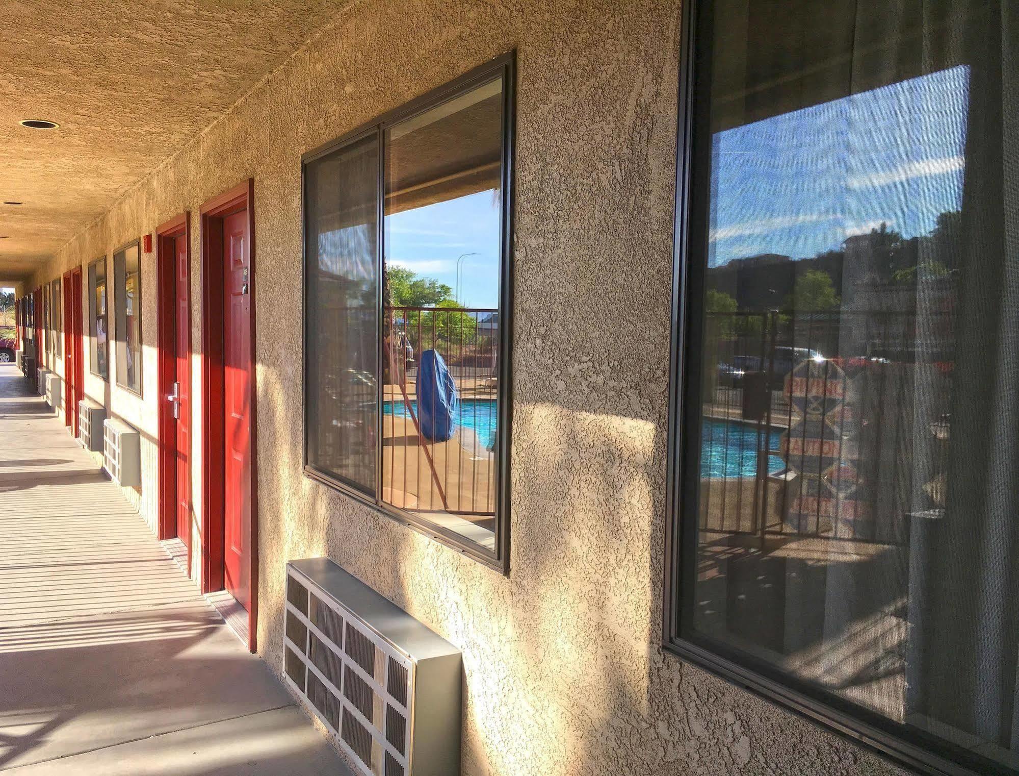 America'S Best Inn & Suites Saint George Eksteriør billede