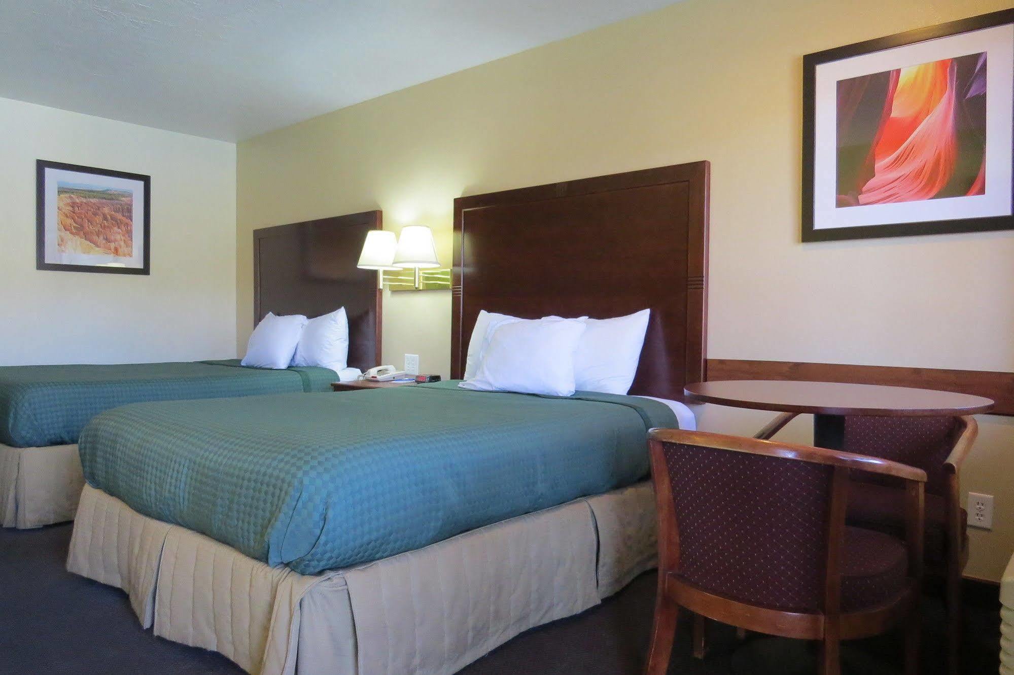 America'S Best Inn & Suites Saint George Eksteriør billede