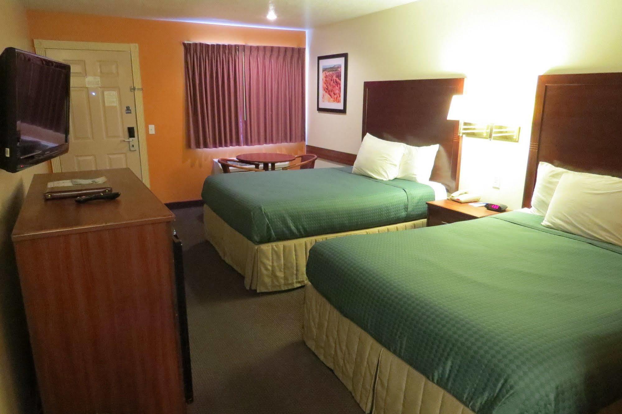 America'S Best Inn & Suites Saint George Eksteriør billede